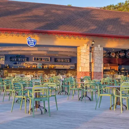 Üdülőközpont Amara Comfort Kemer