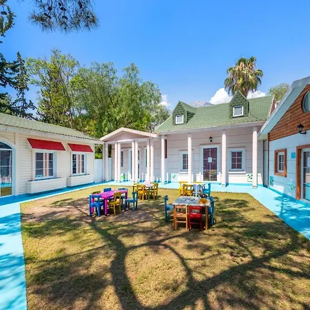 Resort Amara Comfort 5*