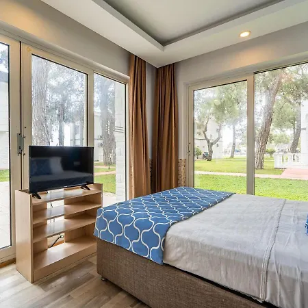 אתר נופש Amara Comfort 5*