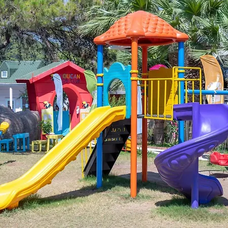 منتجع Amara Comfort