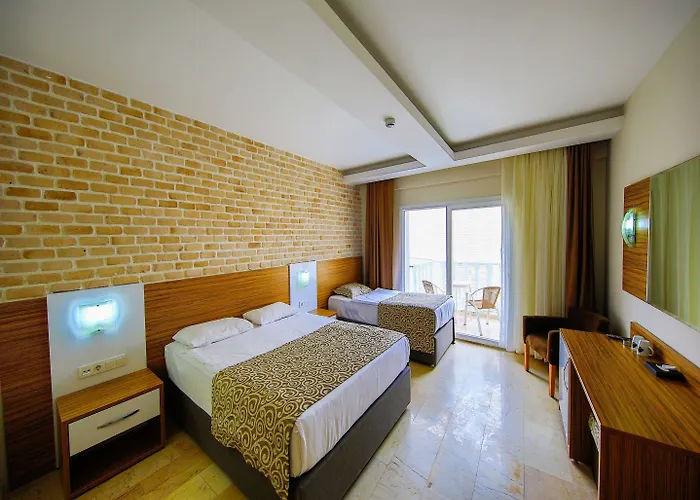 אתר נופש Amara Comfort 5*